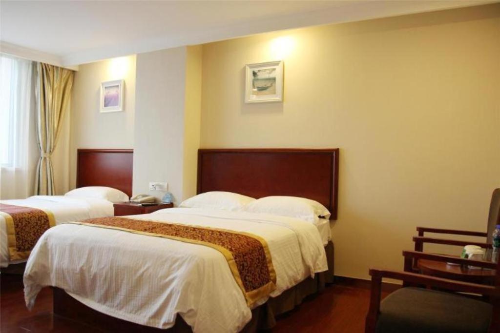 Greentree Inn Suzhou Railway Station North Square Haobainian Wedding Dress City Express Hotel Bagian luar foto