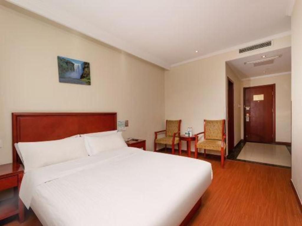 Greentree Inn Suzhou Railway Station North Square Haobainian Wedding Dress City Express Hotel Bagian luar foto