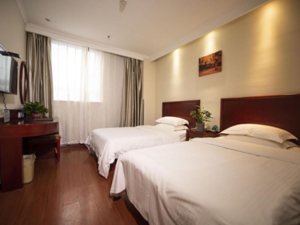 Greentree Inn Suzhou Railway Station North Square Haobainian Wedding Dress City Express Hotel Bagian luar foto