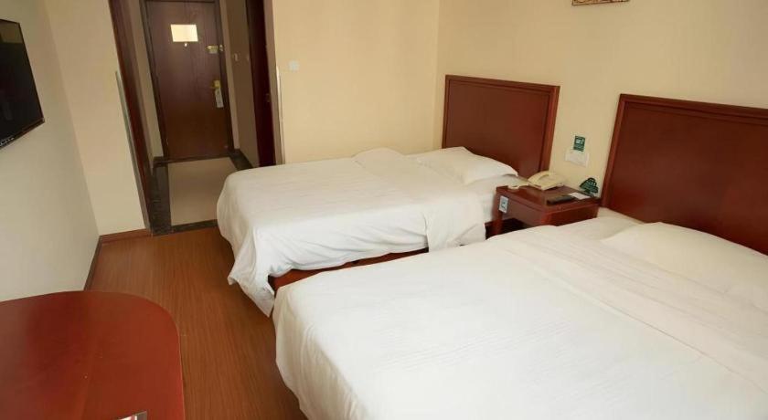 Greentree Inn Suzhou Railway Station North Square Haobainian Wedding Dress City Express Hotel Bagian luar foto